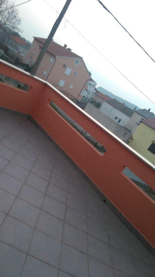 Ivica Apartments Punat Exterior photo